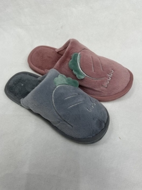 Kapcie damskie ocieplane (36-41) YF08 MIX
