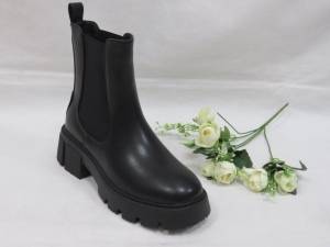 Botki damskie ocieplane na koturnie (36-41) JJ45 BLACK