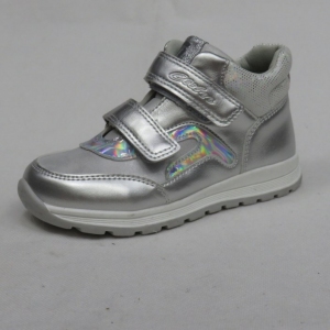 Buty sportowe dziewczęce (21-26) P557 SILVER