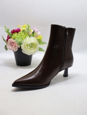 Botki damskie na szpilce (36-41) BS-12 BROWN