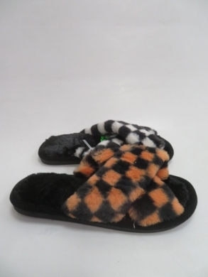 Kapcie damskie ocieplane (36-41) 17 MIX3