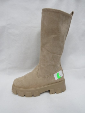 Kozaki damskie na płaskim (36-41) V8062-2
