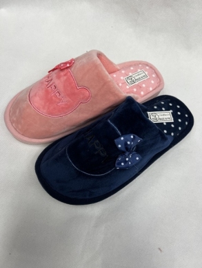 Kapcie damskie ocieplane (36-41) YF07 MIX