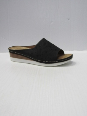 Klapki damskie na koturnie (36-41) YL-191 BLACK