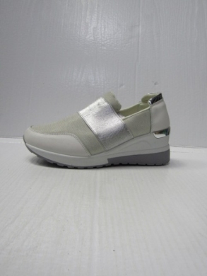 Półbuty damskie na płaskim (36-41) K99161 WHITE
