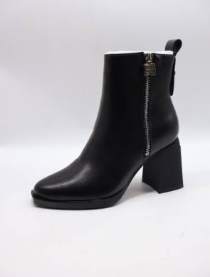 Botki damskie ocieplane na obcasie (36-41) B-118 BLACK-SKO