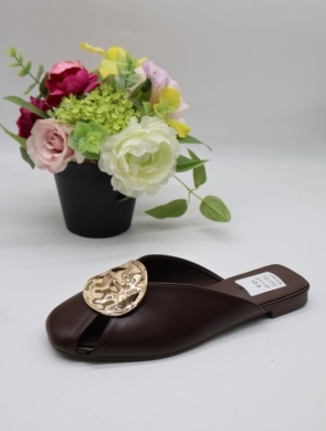 Klapki damskie na płaskim (36-41) P1525 COFFE