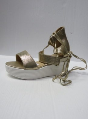 Sandały damskie na koturnie (36-41) B-9053 GOLD