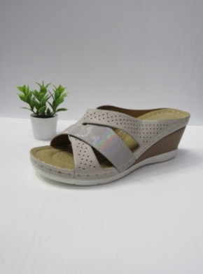 Klapki damskie na koturnie (36-41) N22-896 GREY