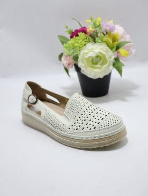 Półbuty damskie na płaskim (36-41) 26000-8 WHITE