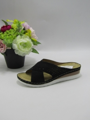 Klapki damskie na koturnie (36-41) N24-1066 BLACK