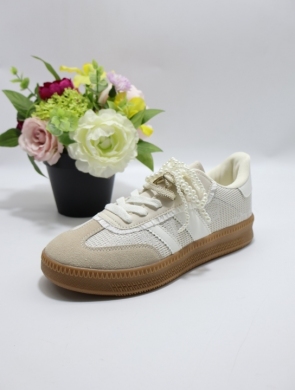 Buty sportowe damskie na płaskim (36-41) 8818 WHITE