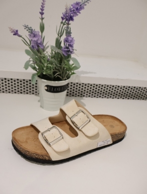 Klapki damskie na płaskim (36-41) 2751 BEIGE
