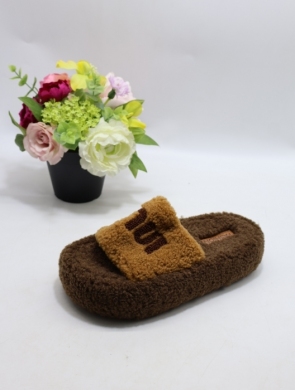 Kapcie damskie ocieplane (37-42) FL032 COFFE