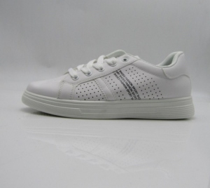 Buty sportowe damskie na płaskim (36-41) TQ2409A WHITE