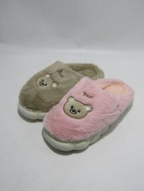Kapcie damskie ocieplane (36-41) W999 MIX