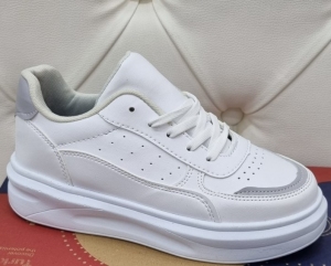 Buty sportowe damskie na płaskim (36-40)