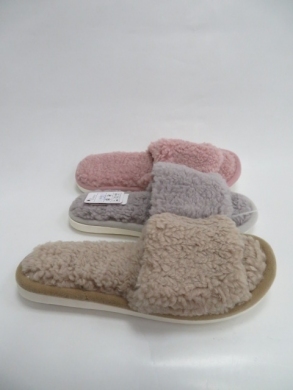 Kapcie damskie ocieplane (36-41) 5 MIX