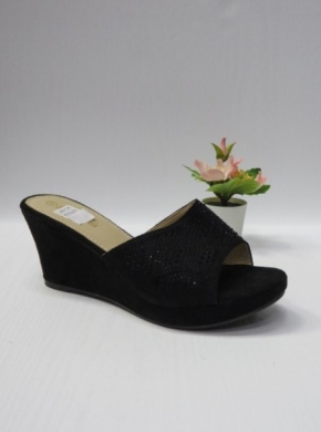 Klapki damskie na koturnie (36-41) B02 BLACK