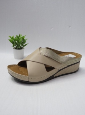 Klapki damskie na koturnie (36-41) 0-743 BEIGE
