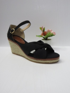 Sandały damskie na koturnie (36-41) LE-558 BLACK