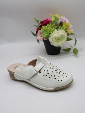 Klapki damskie na płaskim (39-43) DJ6-13 WHITE