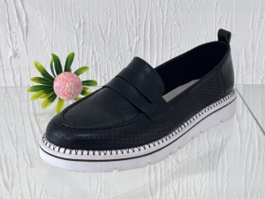 Mokasyny damskie na płaskim (36-41) GD-XR-131 BLACK